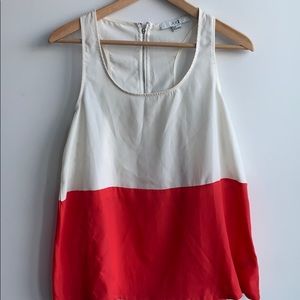 🌸 White & Red XXI top